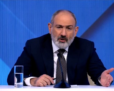 Пашинян: Несколько раз пытался изменить текст гимна, но не удалось