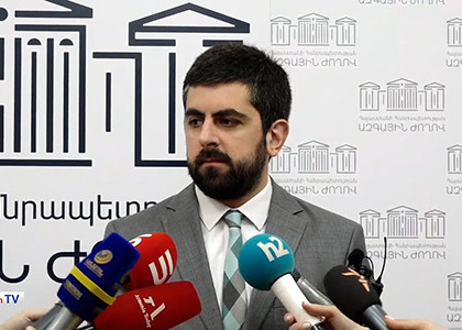 Соратник Пашиняна: Было бы хорошо продолжить переговоры в Вашингтоне и Брюсселе