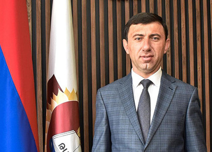СМИ: Мэр Талина подписал договор на сумму около 16 млн. драмов с принадлежащей его семье компанией