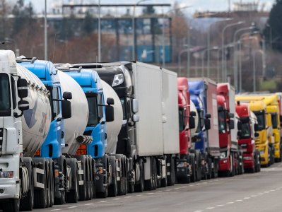 Սլովակիայում մեծ բեռնատարների վարորդները կվերսկսեն Ուկրաինայի հետ միակ ճանապարհի մասնակի շրջափակումը