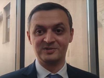 Разъяснение: Откуда у замминистра финансов Армении 5 единиц недвижимости и 109000 долларов?