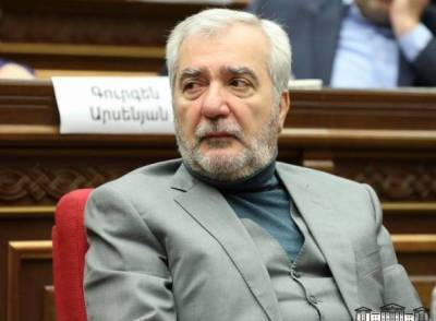 Андраник Кочарян: Уклонистов от армии следует не судить, а предоставить им альтернативные возможности
