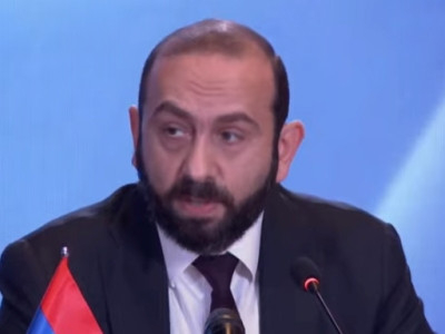 Հայաստանը պատրաստ է վերականգնել Գյումրի-Կարս եւ Երասխ-Նախիջեւան երկաթուղիները. Միրզոյան