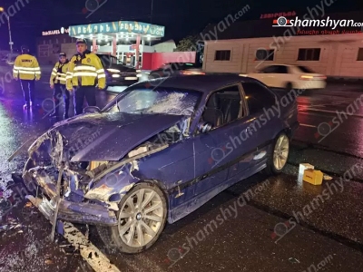 Երևանյան լճի մոտ բախվել են Audi Q7-ն ու BMW-ն․ վիրավորին հիվանդանոց է հասցրել պարեկը