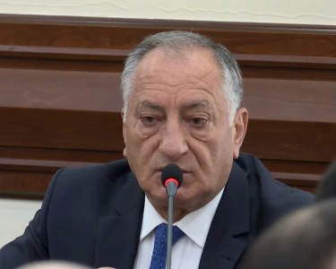 Советник мэра Еревана: Доставлены 50 единиц новой техники по очистке тротуаров