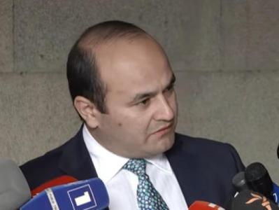 Министр: Переселенцы из Карабаха для получения помощи не обязаны получать гражданство Армении