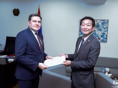 Ճապոնիայի նորանշանակ դեսպանն իր հավատարմագրերի պատճենն է հանձնել ՀՀ ԱԳ փոխնախարարին