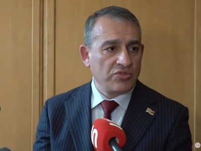Депутат от партии Пашиняна: Все проблемы должны решиться после ухода с оккупированных территорий