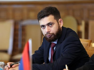Замглавы МИД Армении в интервью BBC: Азербайджан не проявляет желания довести до завершения мирный договор