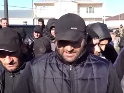 В Гегаркуникской области Армении рыбаки проводят акцию протеста
