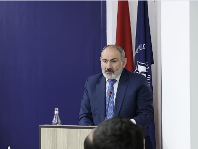 Пашинян провел заседание правящей партии и выступил с речью