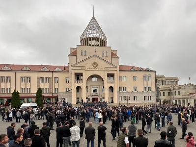 Dissolution decree no longer exists, Karabakh will not be dissolved as of January 1, presidential adviser says