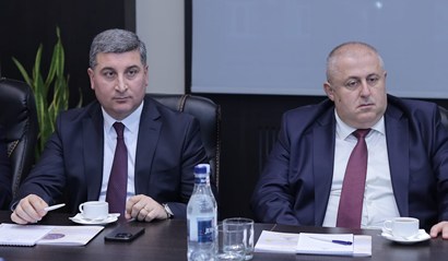 Министр территориального управления и инфраструктур посетил ЗАО «Электрические сети Армении»