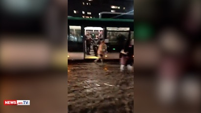 В Ереване водители автобусов велели пассажирам сойти, утверждая, что не могут дальше ехать из-за гололеда