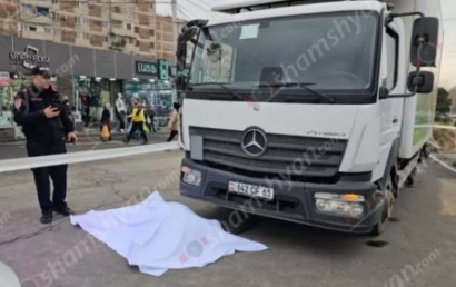 Автомобиль компании «Ереван сити» насмерть сбил женщину-пешехода