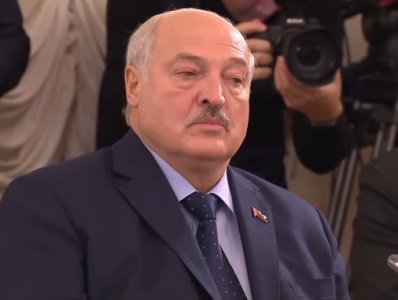 Армяне не глупые люди: Лукашенко уверен, что «Армения никуда не денется»