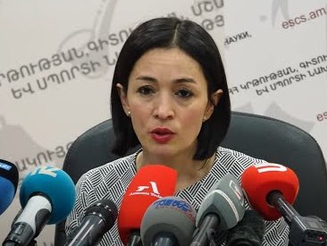 Министр: Мы не согласны с позицией церкви относительно учебника «История армянского народа»