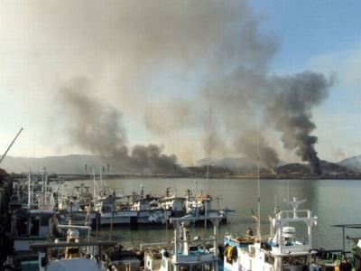 South Korea fires about 400 artillery shells at North in response