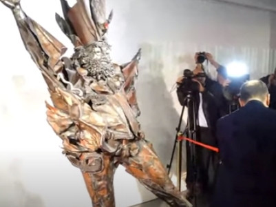 Sergei Parajanov statue unveiled in Yerevan