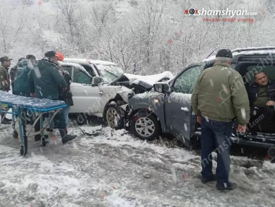 В ДТП в Вайоцдзорской области пострадали 7 человек