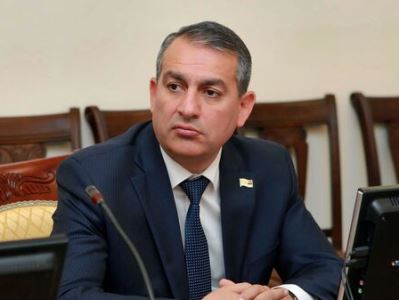 Хачатрян: Армией руководили люди с разным прошлым