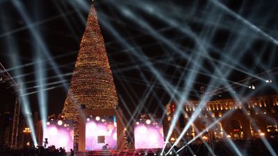 «Ժողովուրդ». Հանրապետության հրապարակի շատրվանների 3 ջահի ձևավորման համար հատկացվել է 79 մլն դրամ