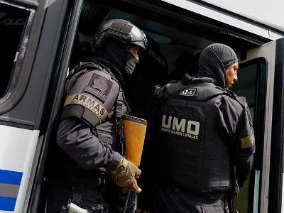 Ecuador security forces arrest 329 people, kill 5 criminals, says head of army Joint Command