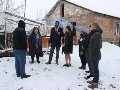 Անահիտ Մանասյանն ու Ռուստամ Բաքոյանը այցելել են Իրաքից ժամանած և Հայաստանում ապաստան հայցող եզդիներին