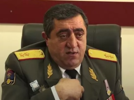 ՀՀ ՊՆ գլխավոր շտաբի պետի նախկին տեղակալ Հայկազ Բաղմանյանի վրա պարեկները ակտ են գրել․ Shamshyan.com