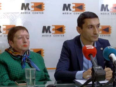 Правозащитник: Иногда сомневаюсь в том, что министром обороны является Сурен Папикян