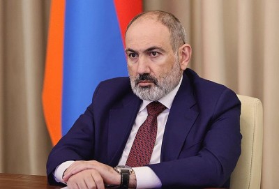 Newspaper: Why PM Pashinyan suddenly decided Armenia should have new constitution?