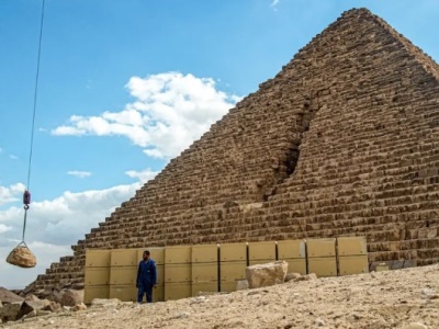 Egypt renovating one of its ancient pyramids using granite, some experts horrified
