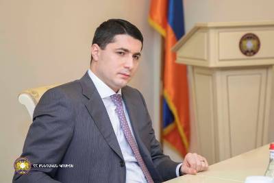 «Հրապարակ». Ալեն Սիմոնյանի եղբոր կնոջ գործով Քյարամյանը ՔՊ-ում թշնամիներ ձեռք բերեց