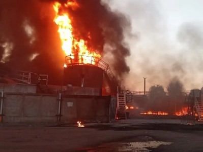 An oil refinery caught fire in Volgograd as a result of a drone attack