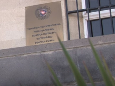30-ամյա այգեպարցին մտել է համագյուղացու տուն եւ ներքնակի տակից գողացել 330 հազար դրամ