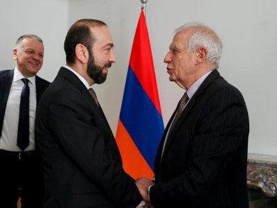 Armenia FM to EU foreign policy chief: Azerbaijan is seeking excuses for border escalations (PHOTOS)