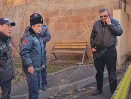 Стрельба и поножовщина во дворе элитного здания в Ереване