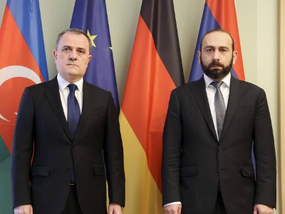 Главы МИД Армении и Азербайджана выразили взаимное согласие продолжить переговоры по открытым вопросам