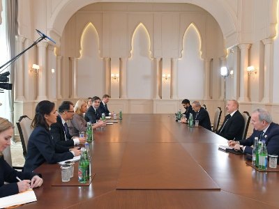 Թքած պատժամիջոցների սպառնալիքների վրա. Քադրի Սիմսոնը Բաքվում այցելել է Ալիևին
