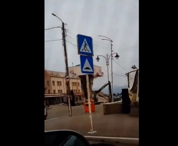 Азербайджанцы разрушили здание Национального собрания Арцаха