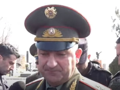 Начальник ГШ ВС Армении отказался говорить, действительно ли РФ не выполняет обязательства по поставкам оружия