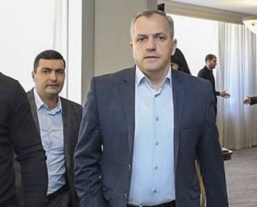 «Հրապարակ». Շահրամանյանն ակտիվ հանդիպումներ է ունենում տարբեր երկրների դիվանագետների հետ