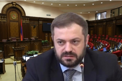 «Հրապարակ». Ո՞վ կփոխարինի Գեւորգ Պապոյանին. ՔՊ-ն նիստ կանի
