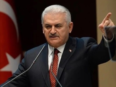 Бывший премьер-министр Турции требует изменить Конституцию Армении