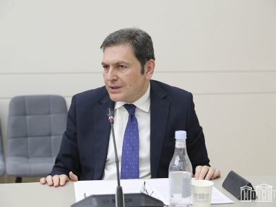 Замглавы МИД: В вопросе облегчения визового режима с ЕС произошел существенный регресс