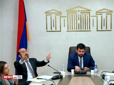 Оппозиционеры и глава МИД Армении обвинили друг друга в сотрудничестве с Баку