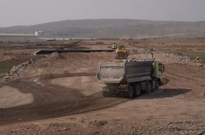 Հյուսիս-հարավի Աշտարակ-Թալին ճանապարհահատվածի գրեթե ողջ երկայնքով ակտիվ շինաշխատանքներ են ընթանում