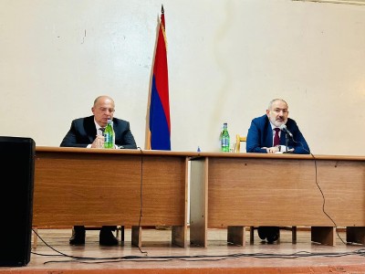 Пашинян встречается с жителями Воскепара, Баганиса и соседних населенных пунктов