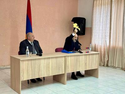 Пашинян встретился с жителями Киранца