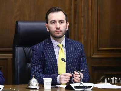 Правящая партия обсудила программы поддержки соотечественников, вынужденно перемещенных из Нагорного Карабаха